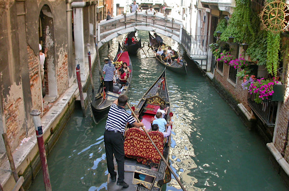 Зображення прогулянки на гондолі